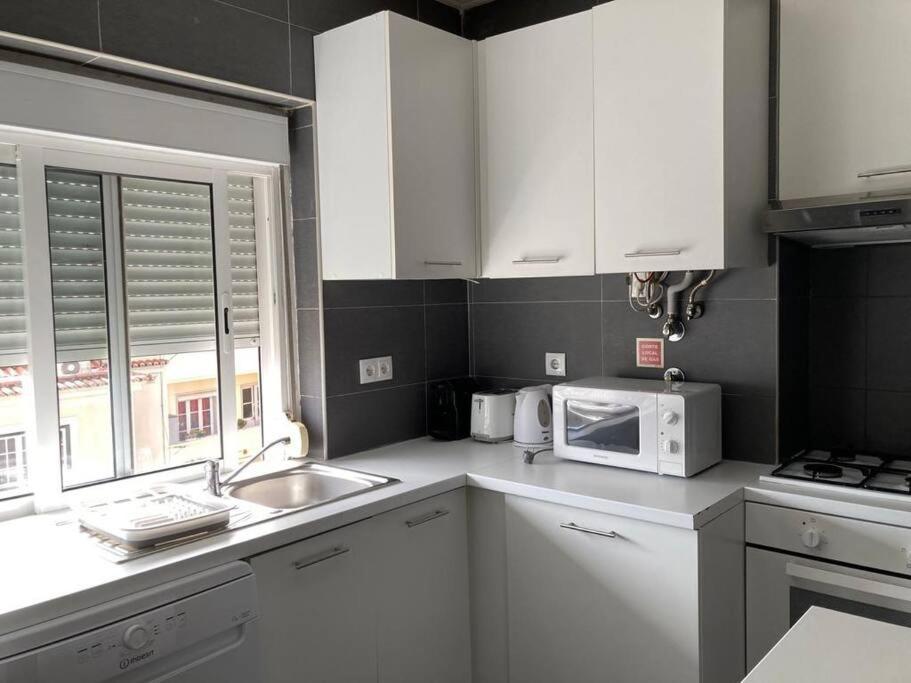 Apartamento Bem Localizado Para Familias & Amigos Lisboa